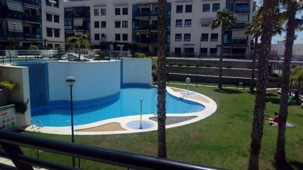شقة Residencial La Bahia سانتا بولا المظهر الخارجي الصورة